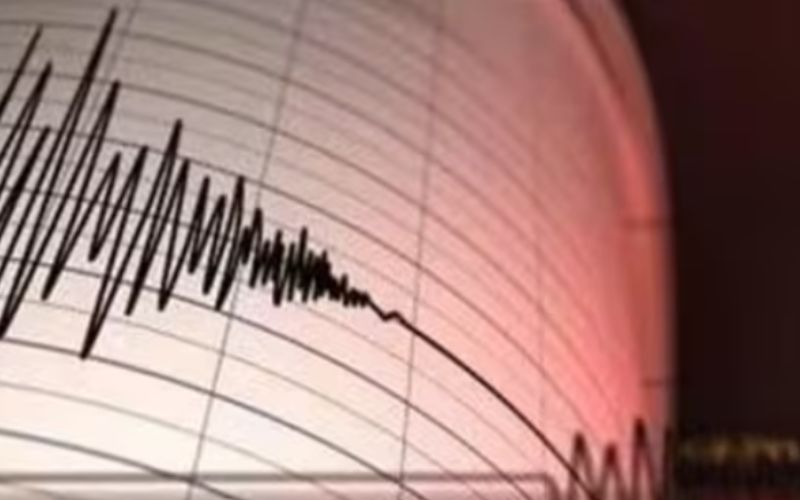 Earthquake Shakes Delhi-NCR